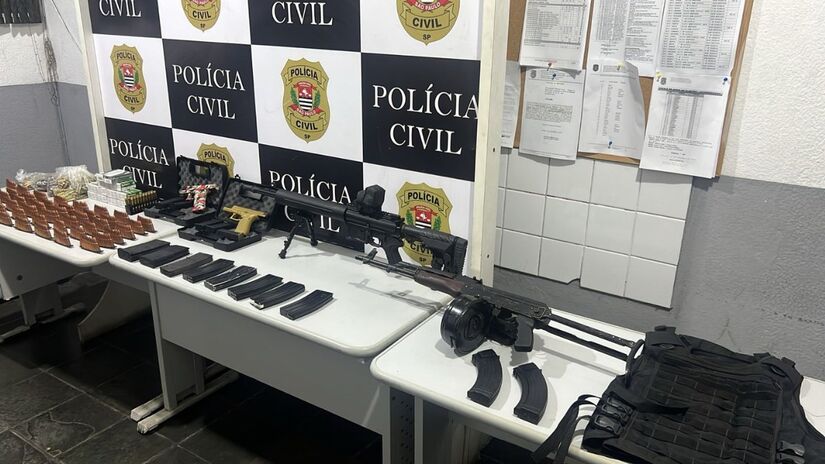 Operação discreta revela o interior sombrio da residência monitorada / Divulgação/Polícia Civil