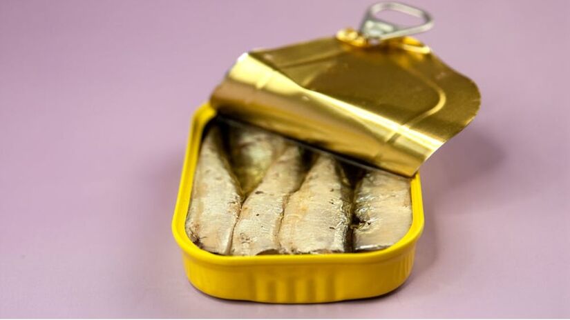 É importante destacar que se deve optar pelas que são oferecidas em conservas em água ou em molho de tomate (Karen Laårk Boshoff/Pexels)