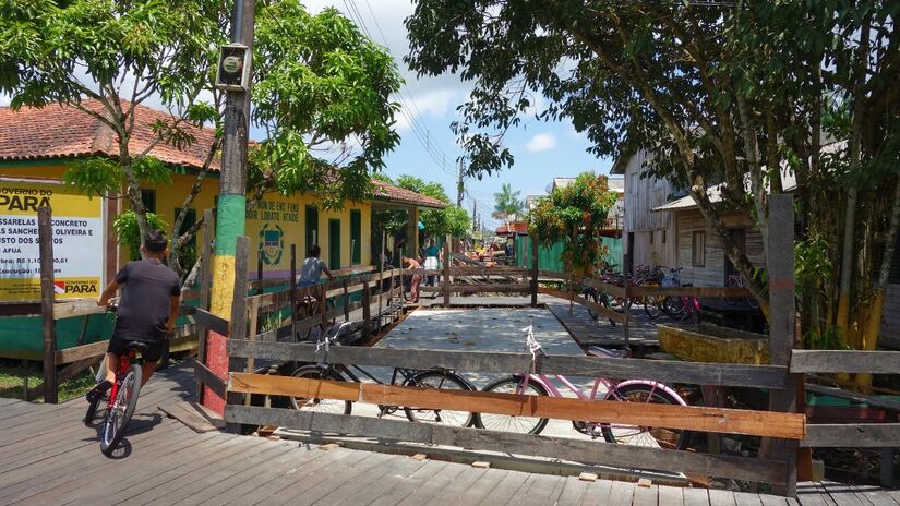 Afuá mistura história, natureza e simplicidade para mostrar que é possível viver com ritmo calmo e alma amazônica / Rômulo Ferreira/Wikimedia Commons