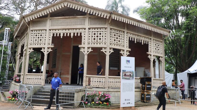 Esculturas tombadas compõem o conjunto artístico preservado no Jardim da Luz
