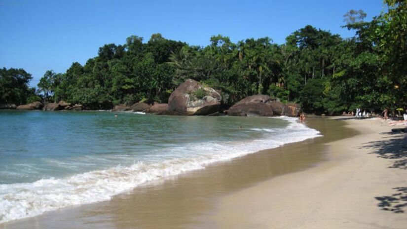 
Entre serras, TPA e múltiplas rotas, planejar a viagem a Ubatuba faz toda a diferença para aproveitar cada pedaço desse paraíso/Wiki
