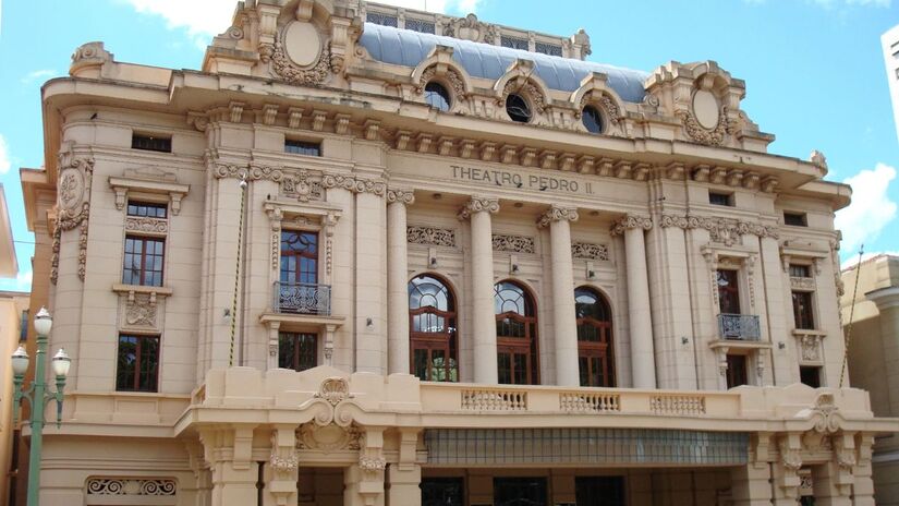 Theatro Pedro II, símbolo histórico e cultural de Ribeirão Preto/ Leandro Maranghetti Lourenço/Wikimedia Commons