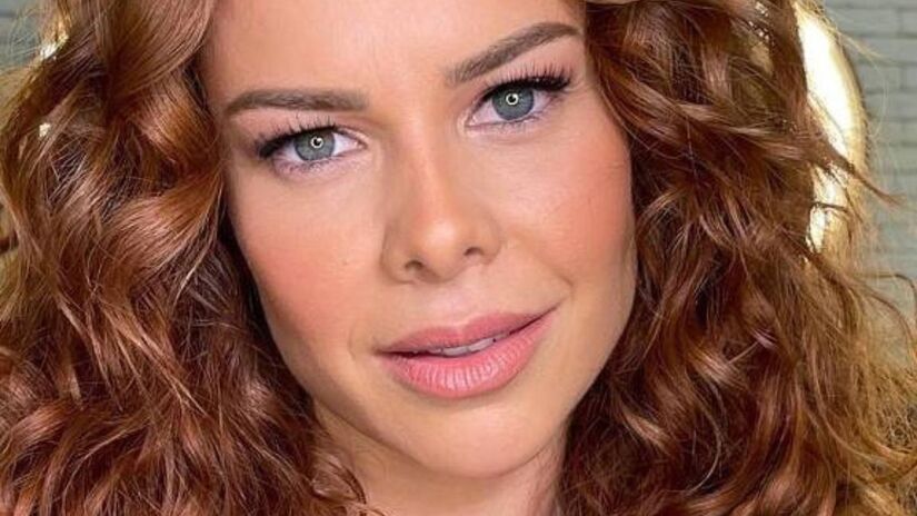 Souza: 

Com mais de 9 milhões de pessoas no Brasil, a quarta colocação fica com o sobrenome Souza. Muitas artistas possuem esse sobrenome no registro como é o caso da Atriz Fernanda Souza/ Instagram 