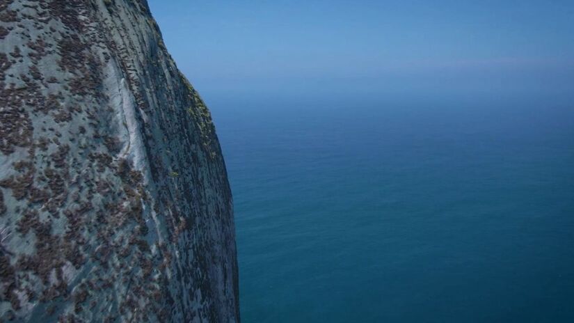 Há mais de 100 locais disponíveis para a prática de mergulho no arquipélago