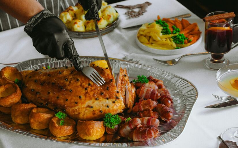 Para quem quer fugir do frango, lombo suína é uma opção fina e bem mais barata (Pexels)