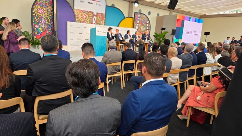 Cubatão presente entre as grandes cidades do mundo: município é destaque no Fórum Global por unir desenvolvimento industrial e sustentabilidade (Divulgação/PMC)