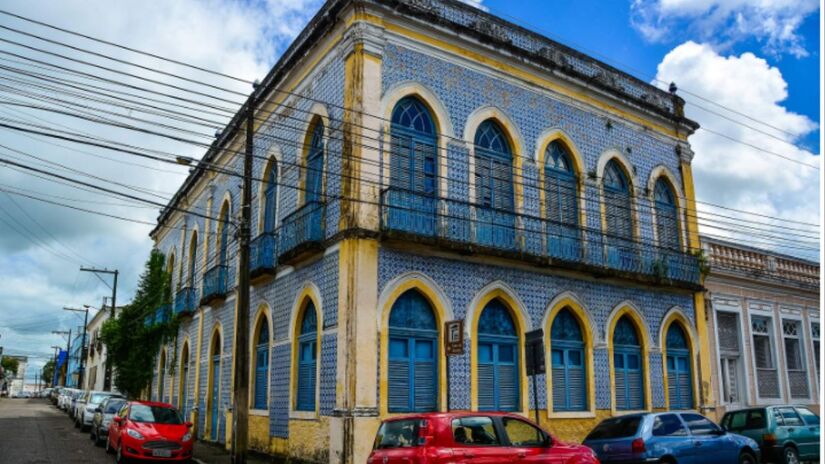 Construída durante o século XVIII, a Casa dos Azulejos foi uma antiga residência do comendador Antonio Santos Coelho e é considerada um dos pontos turísticos da cidade (Turismo João Pessoa/Divulgação)