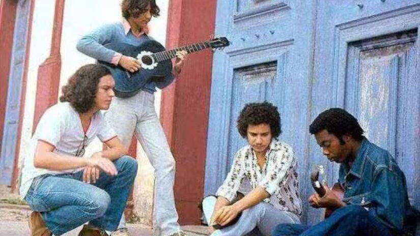 O Clube da Esquina surgiu em Belo Horizonte, no fim dos anos 1960, reunindo músicos amigos que se encontravam para tocar e compor/Reprodução