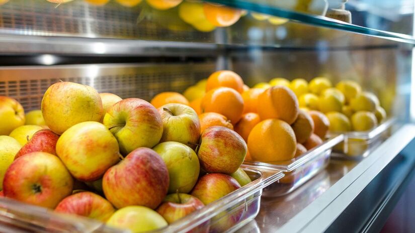 Funções básicas em supermercados são criticadas pela intensa carga de trabalho e pelas escalas que incluem fins de semana e feriados. A sobrecarga nas equipes menores tem impactado a qualidade do serviço/Pexels