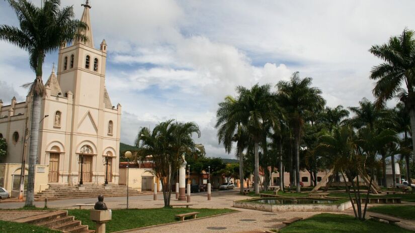 Entre serras, veredas e cachoeiras, Buenópolis prova que o norte de Minas é um convite permanente à natureza / Reprodução/minasgerais.com.br
