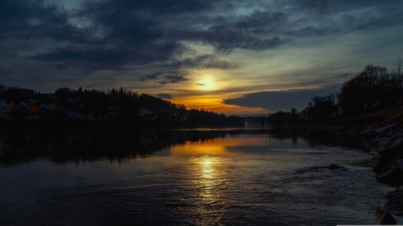 Poluição nos rios afeta a saúde humana e compromete a vida aquática, reforçando a necessidade de preservação / Pixabay