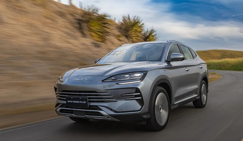 BYD supera a marca dos 10 mil carros emplacados pela 3ª vez em um ano / Divulgação