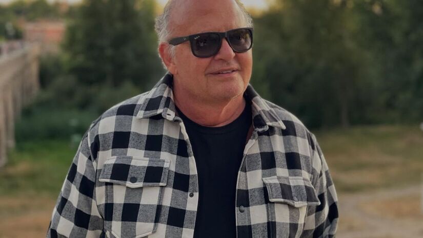 O ícone da MPB e do pop rock dos anos 80 é responsável por hits atemporais como Planeta Água e Cheia de Charme/Reprodução/Instagram