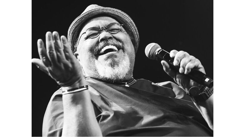 O sambista já revelou que pode demorar dois anos para escrever uma música/Reprodução/Instagram