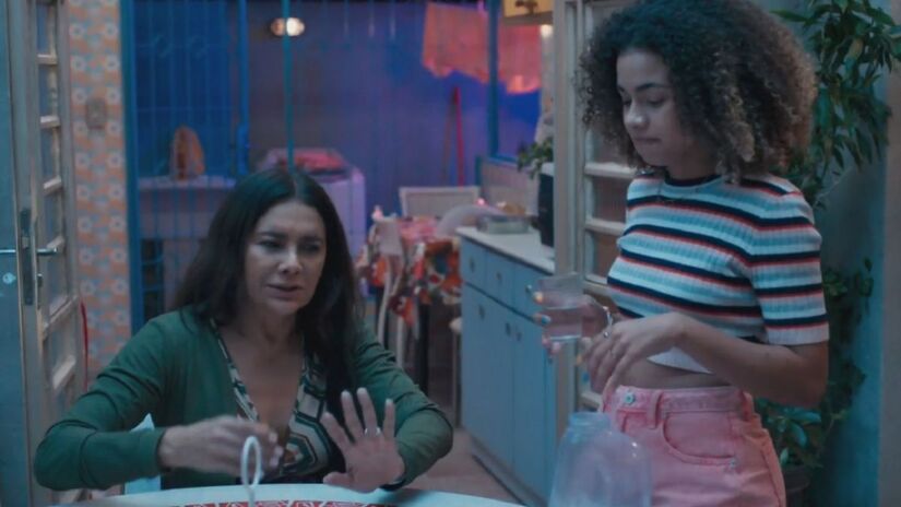 Lígia tem uma história complicada com Joaquim (Marcos Palmeira), que é o pai de Gerluce, mas nunca assumiu a paternidade/Reprodução/Globo