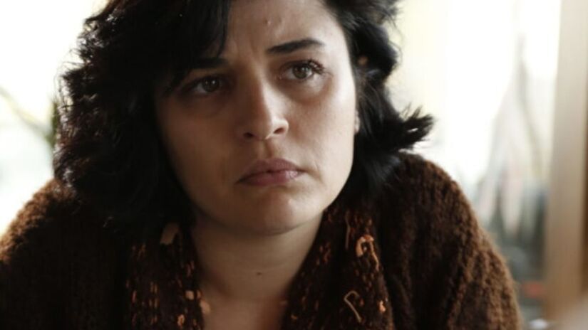 ŞULE AKÇAY (Gonca Vuslateri) em 'Mãe' / Divulgação/Record