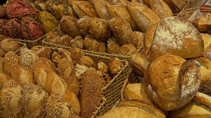 Mais recentemente, o estabelecimento tem feito sucesso com relação à produção de pães artesanais (Divulgação)