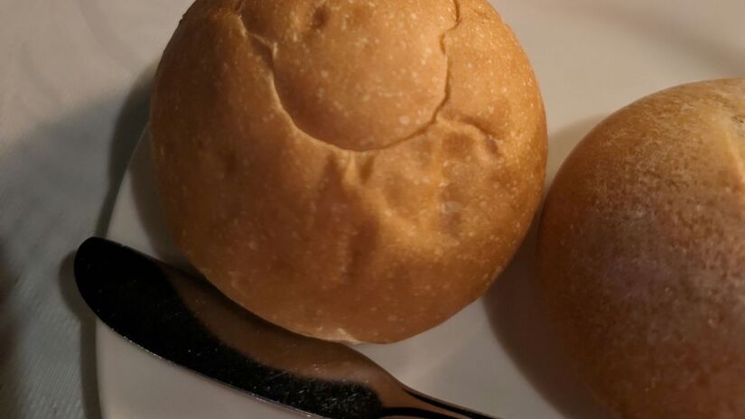 O Pão Nuvem é ultra-rápido, cozinha diretamente na frigideira, em fogo baixo e fica pronto em minutos/Unsplash