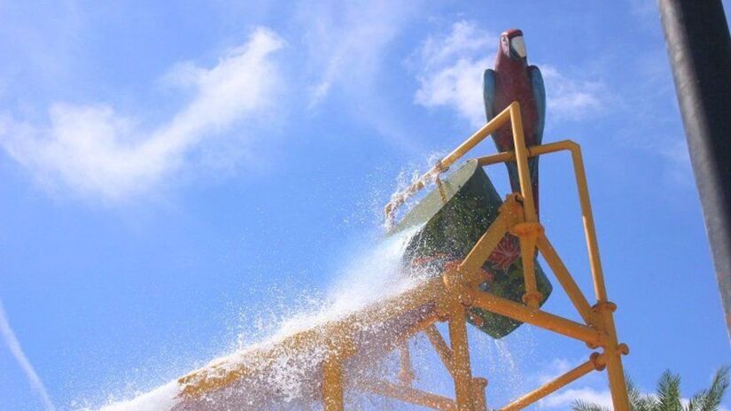 O espaço conta com diversas atrações, até mesmo espaços para crianças e adultos que gostam de se aventurar (Thermas dos Laranjais/Divulgação)