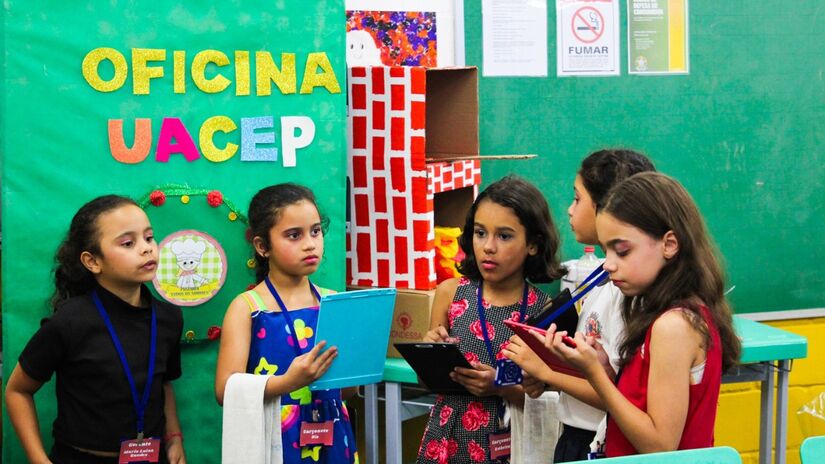 Além da lição de empreendedorismo, os pequenos também tiveram uma aula de trabalho em equipe / Divulgação/PMSV