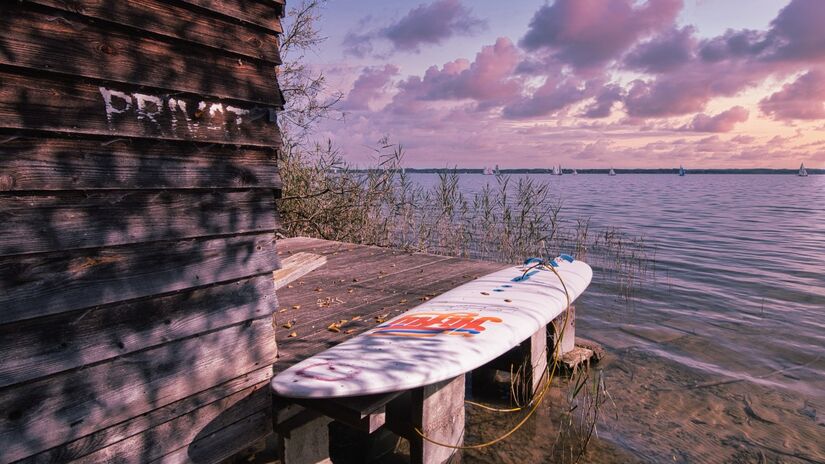 Em 2021, o surf estreou como modalidade olímpica, marcando reconhecimento global e reforçando sua importância histórica e cultural no cenário esportivo / Pixabay

