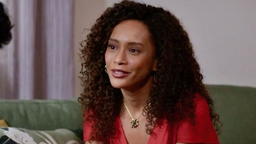 Para sobreviver no Rio, Raquel começa a vender sanduíches na praia e, eventualmente, encontra o sucesso e a estabilidade financeira ao vencer um reality show gastronômico, o que a leva a se tornar empresária/Reprodução/Globo