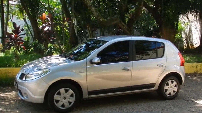 Renault Sandero 1.6 2010 / Reprodução/Youtube/Avaliação & Dicas Automotivas