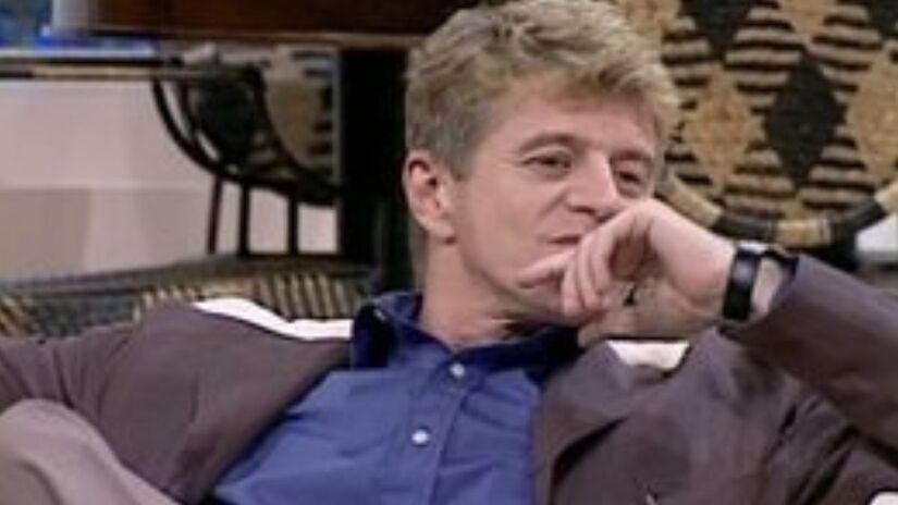 O humorístico 'Sai de Baixo' foi um marco da televisão brasileira por ser gravado ao vivo no palco do histórico Teatro Procópio Ferreira, em São Paulo, de 1996 a 2002/Globoplay