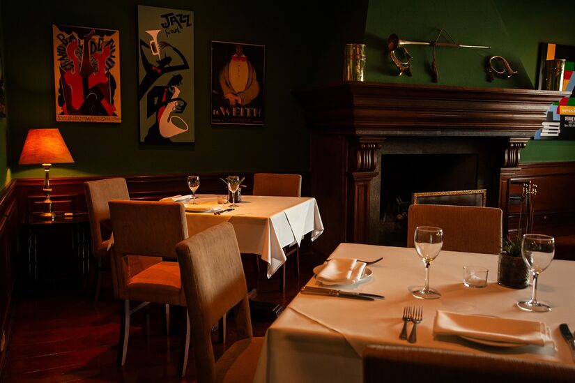 Hospedagem de luxo com toque acolhedor e atendimento personalizado (Divulgação)