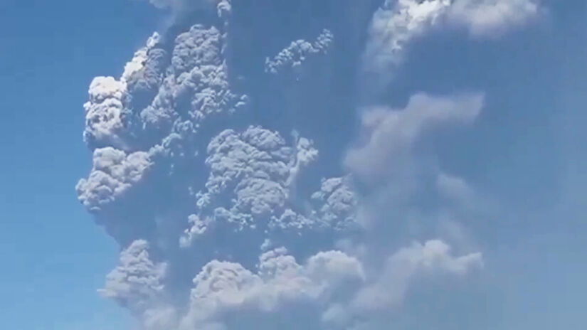 O Hayli Gubbi entrou em erupção depois de cerca de 12 mil anos sem sinais de atividade / Reprodução/Redes Sociais