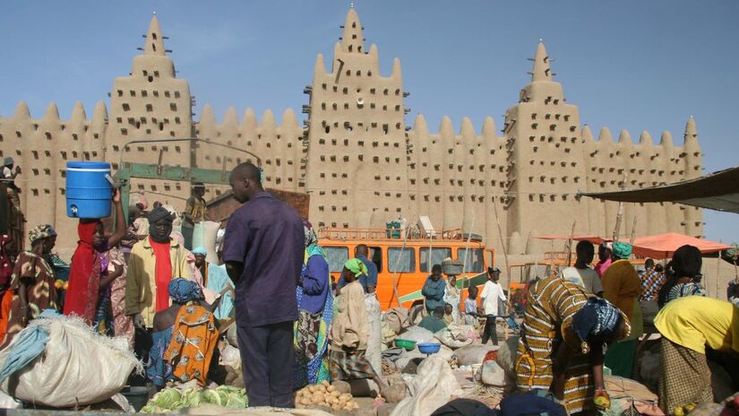 25&ordm;  Mali: Violência armada, epidemias e desastres naturais seguem afetando o país. Segundo a UNICEF, mais de sete milhões de pessoas necessitam de ajuda humanitária urgente/ Ferdinand Reus/Wikimedia Commons