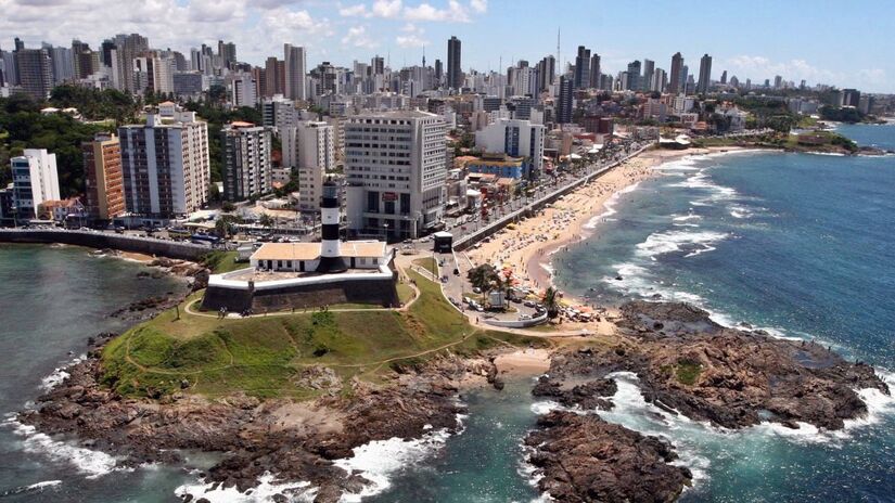 Salvador  Cultura, música e festas tradicionais mantêm a capital baiana entre os principais destinos da virada/ Fotos Gov/Ba/Wikimedia Commons