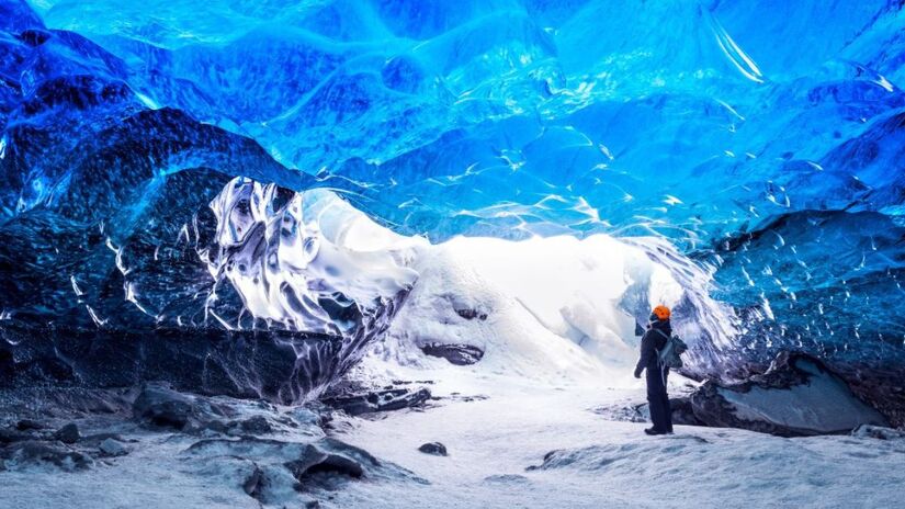 Cientistas alertam que o desaparecimento das geleiras é um dos sinais mais visíveis da crise climática. /Getty