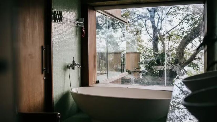 A "Casa na Árvore" se tornou referência no Rio por unir luxo, inovação e paisagem exuberante /Divulgação. 