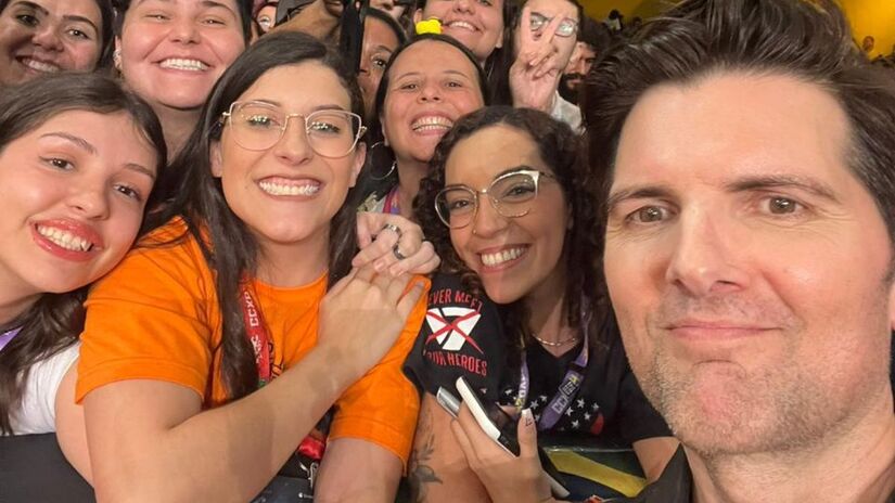 Adam Scott (Umtremgeekso/Instragram/Reprodução)