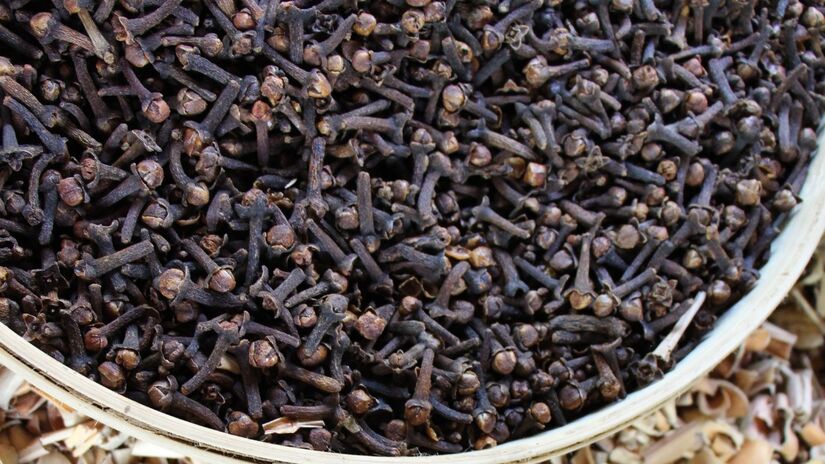 Potente a&ccedil;&atilde;o antioxidante (neutraliza radicais livres e retarda o envelhecimento celular) / Pixabay