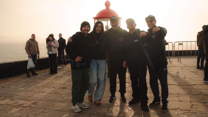 Curiosamente, o episódio que será disponibilizado nesta quinta-feira, 18, conta com uma equipe de profissionais vinda de Guarujá: Rennan Chaves, responsável pela direção, edição e produção, e Alberto Porcelli, que cuida da fotografia (Divulgação)