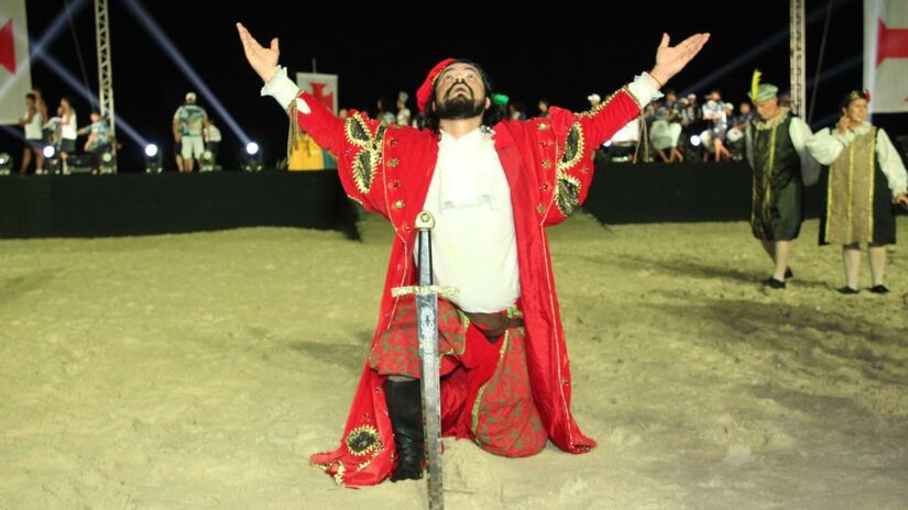 O espetáculo é um marco cultural que mobiliza diversos artistas, moradores e coletivos locais (PMSV/Divulgação)