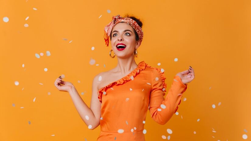 Alegria, confiança e comunicação fluida para fortalecer relações/ lookstudio/Freepik