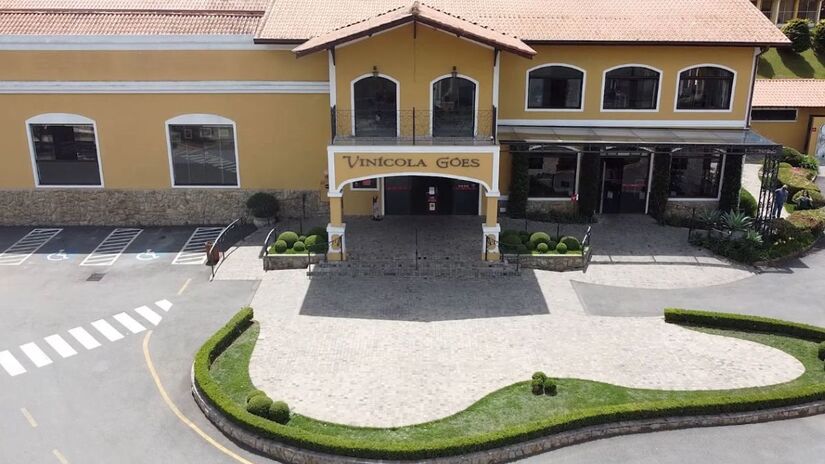 Fundada em 1938 por imigrantes portugueses, preserva tradições e técnicas passadas entre gerações / Reprodução Youtube/Vino Digital