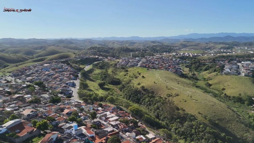 São José dos Campos foi a primeira cidade brasileira certificada como cidade inteligente / Reprodução Youtube/Francisco - DRONE SHOW