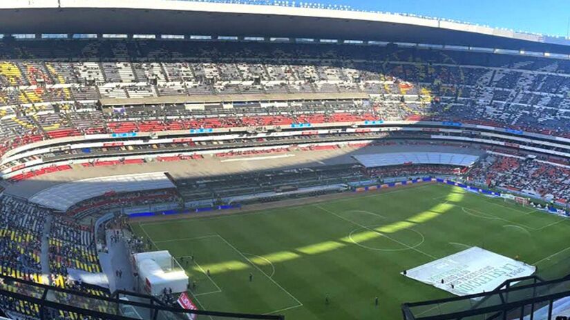 Dois dos momentos mais famosos da história do futebol aconteceram ali, ambos em 1986, protagonizados por Maradona /Wikipedia