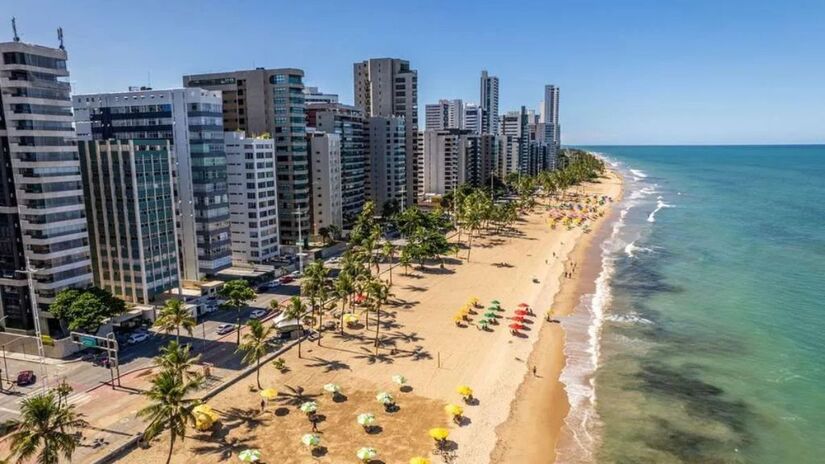 Nordeste segue em alta no turismo, com Salvador, Fortaleza, Maceió, João Pessoa e Natal entre os destinos mais buscados. /Shutterstock | Brastock