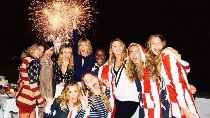 Registros das comemorações do Dia da Independência dos Estados Unidos viraram tradição anual na residência de Swift/ Reprodução Instagram/@taylorswift