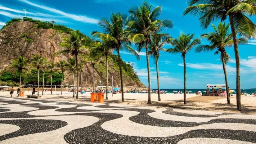 Copacabana e Ipanema atraem turistas em busca de sol, mar e festas animadas/Istock
