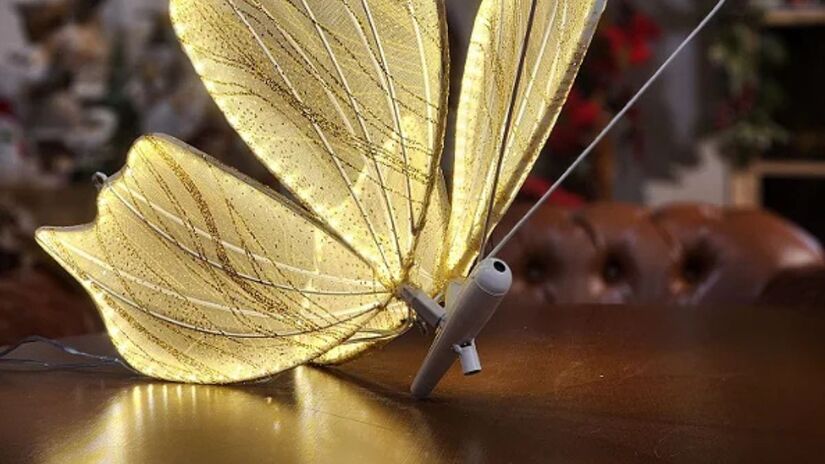 Modelos compactos de árvores e adornos luminosos impulsionam vendas no setor/Divulgação