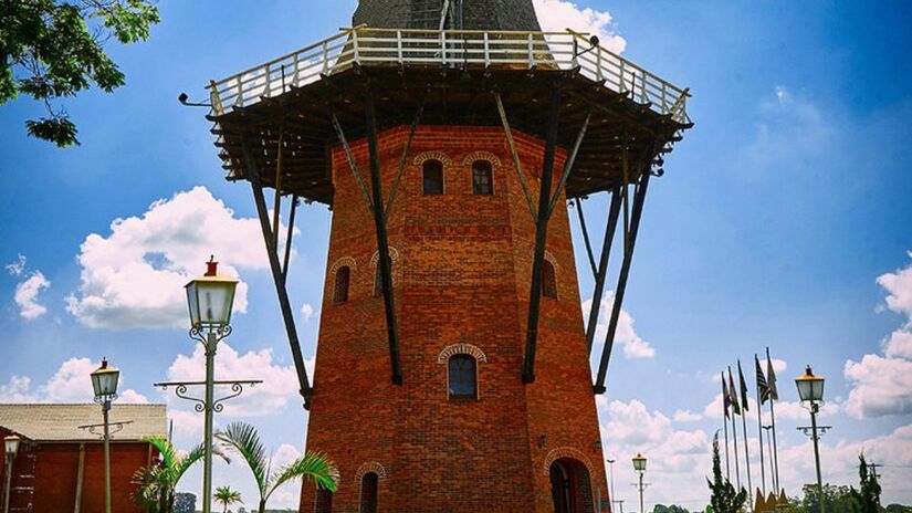 Entre moinhos e jardins, Holambra é o refúgio perfeito para dias leves/ Divulgação

