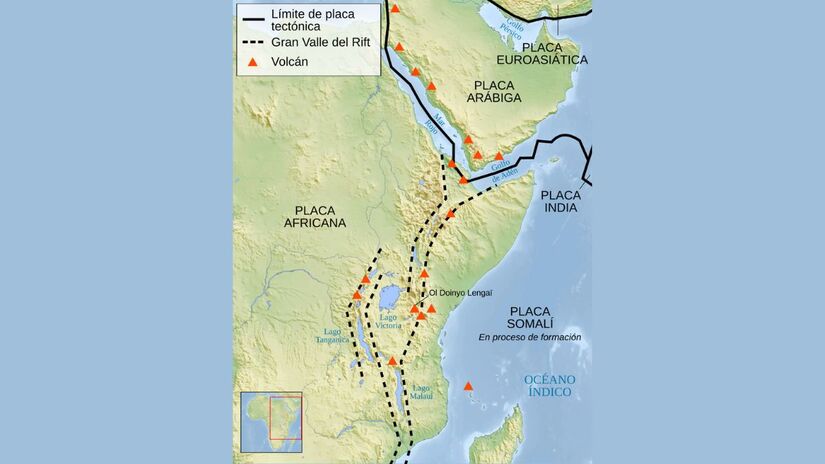 Mapa tectônico mostra o traçado do Grande Vale do Rift e o limite entre as placas africana, somali e núbia/ Furado/Wikimedia Commons