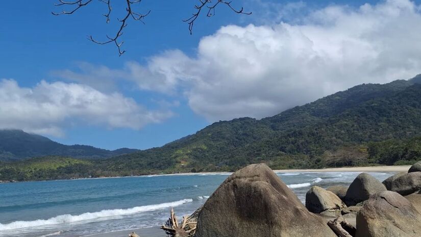 Castelhanos aparece como o destino de elite para aventureiros que valorizam o isolamento e o contato com a natureza selvagem / Reprodução Youtube/Qual a boa?