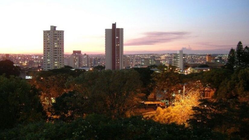 Metrópole universitária, a cidade atrai estudantes, profissionais e novos moradores de todo o país /Divulgação